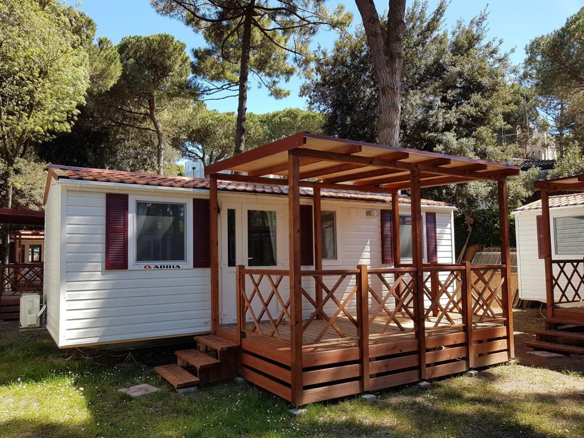 Victoria Mobilehome In Centro Vacanze San Francesco Duna Verde Buitenkant foto